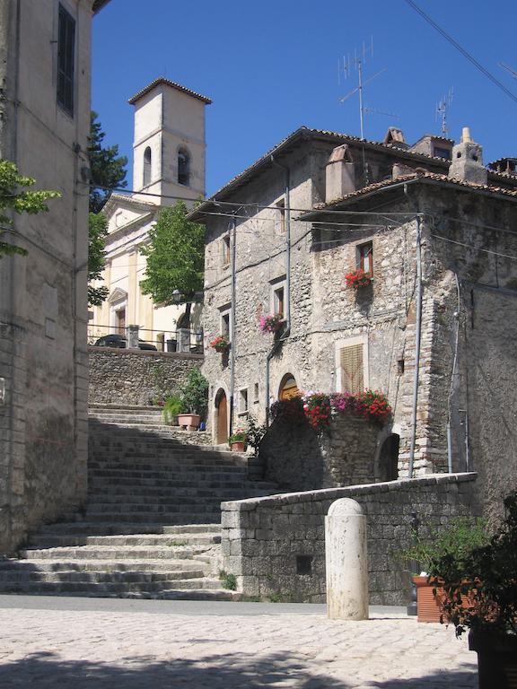 Il Sorriso Dei Monti Bed and Breakfast Orvinio Εξωτερικό φωτογραφία